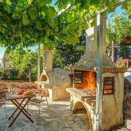 Sleeps 4 Pool Air Con Wifi Βίλα